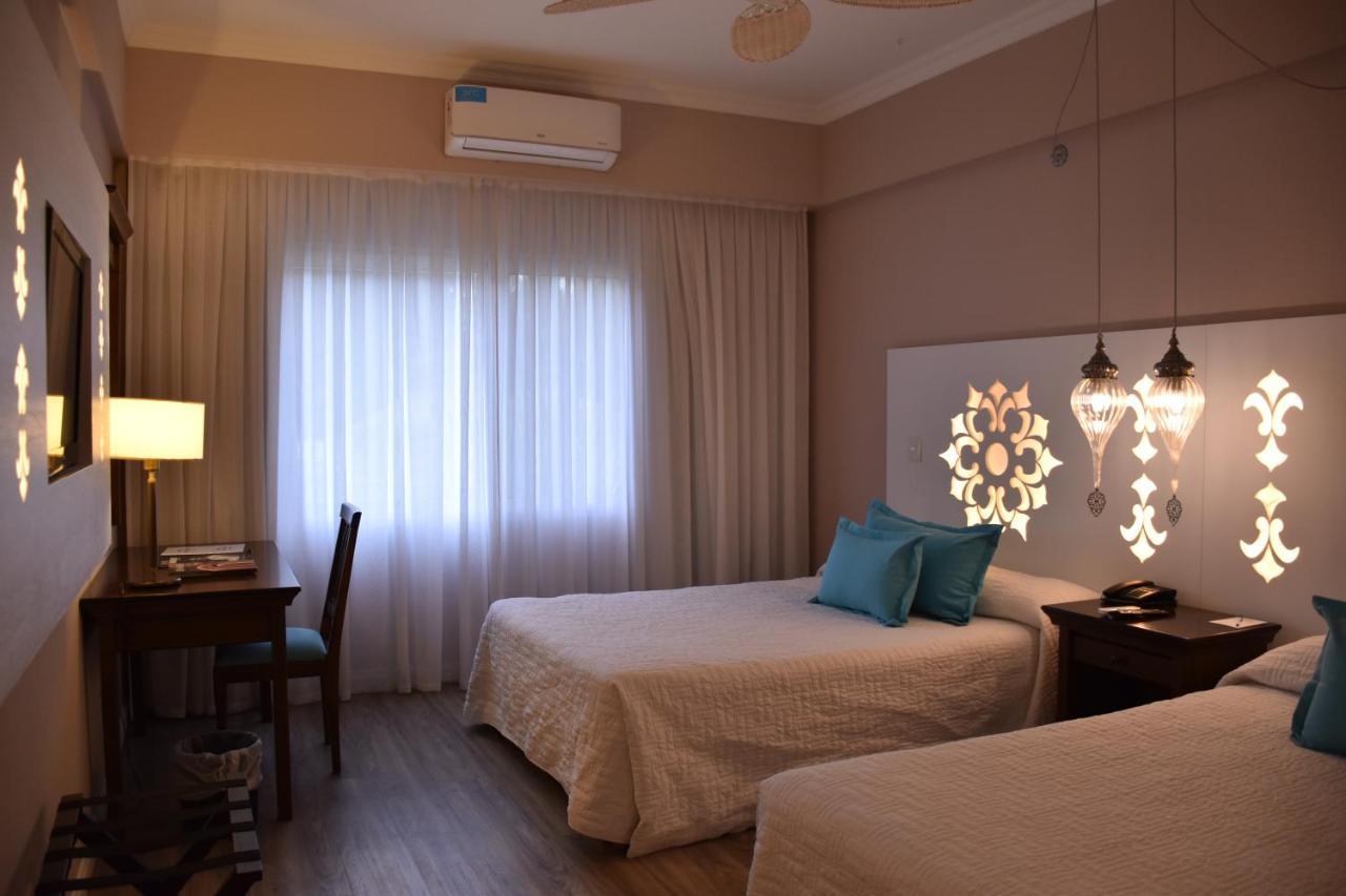 Howard Johnson Pilar Resort Spa & Convention Center Экстерьер фото